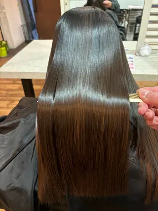 セミロング 髪質改善 jewelboxのヘアスタイル