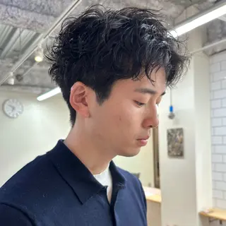 ショート パーマ メンズ JINKIメンズ特化 メンズカットパーマのヘアスタイル