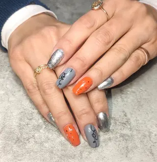 ネイル 塩見 聖子のネイルデザイン