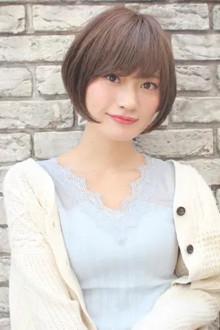 ショート カラー 羽田 ひろむのヘアスタイル