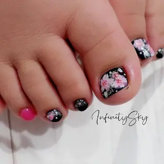 ネイル infinity skyのネイルデザイン