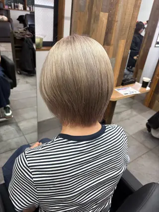 ショート カラー SHICUNE /ミホのヘアスタイル