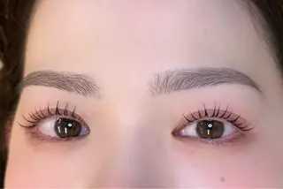 アイブロウ natsumi 🤍池袋/似合わせ眉のマツエク・マツパデザイン