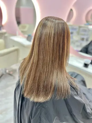 セミロング ADITION所属・ロン毛美容師 タイチ👽のヘアスタイル