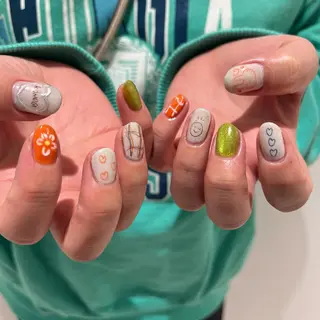 ネイル mano+所属・haruka 🐈のネイルデザイン