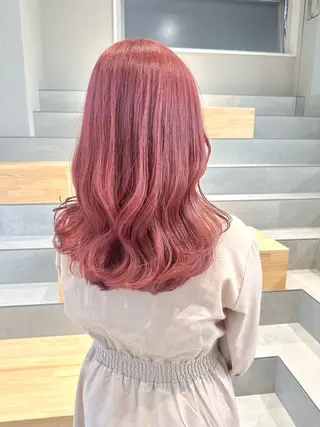 ロング カラー 染谷 遥花のヘアスタイル