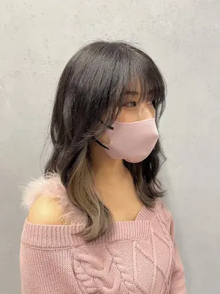 セミロング カラー 🦩レイヤー|透明感 カラー🦩makoのヘアスタイル