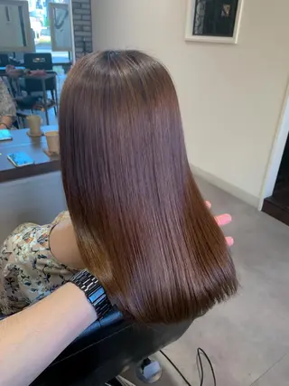 セミロング Uni.所属・地毛風ストレート/ 髪質改善/榎本流行のヘアスタイル