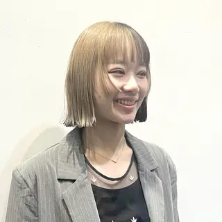 ミディアム カラー 好光 優香のヘアスタイル