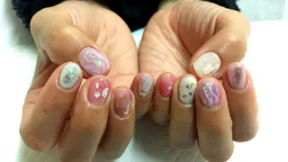 ネイル 河野ちえ (雑誌掲載サロン)のネイルデザイン