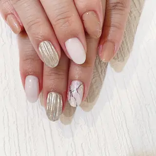 ネイル rokunana 佐野のネイルデザイン