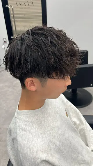 ショート パーマ メンズ men's salon First中崎町店所属・First中崎町 西郡   涼のヘアスタイル
