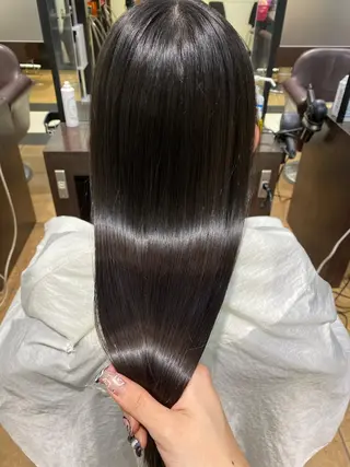 ロング ∴Sanae. ∴ トータルビューティーのマツエク・マツパデザイン