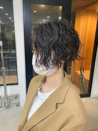 パーマ ブリーチカラー よねだまことのヘアスタイル