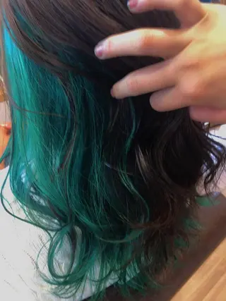 セミロング カラー Ate by little所属・青木 梢のヘアスタイル