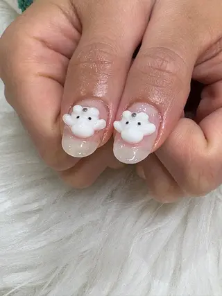 ネイル GO TODAY シェアサロン 渋谷Orla店所属・シオリ ⪩⪨のネイルデザイン