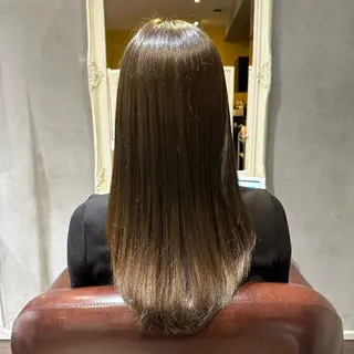 カラー 阿部 麻衣子のヘアスタイル