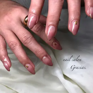 ネイル Gracias. rieのネイルデザイン