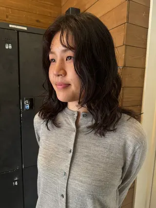 ロング パーマ 村上 輝のヘアスタイル