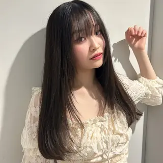 カラー ICY表参道所属・ERIKA YAMAMOTOのヘアスタイル