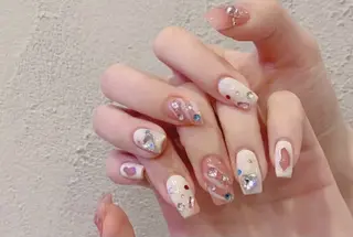 ネイル D-BEAUTY Nailsalonのネイルデザイン