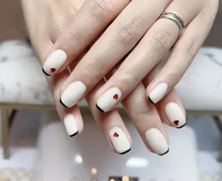 ネイル Floria KANAのネイルデザイン