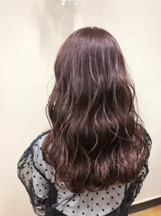 ロング カラー ヘアアレンジ 🥀暖色韓国ヘア💕 保科侑花のヘアスタイル