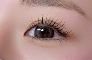 マツエク・マツパ Ayumi.dre 🐹H〈2階〉のマツエク・マツパデザイン