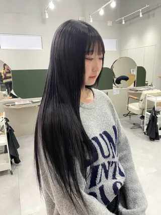 ロング カラー 中村 心春のヘアスタイル
