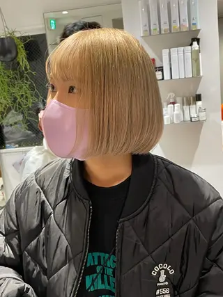 カラー 透明感ブリーチ ハイトーンウエダのヘアスタイル