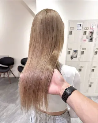 セミロング カラー フジイイブキ メンズ／髪質改善のヘアスタイル