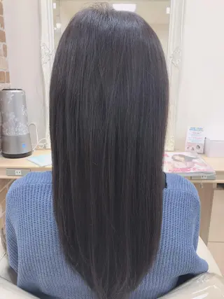 セミロング 店長ハイトーンカラー 柞山史奈のヘアスタイル