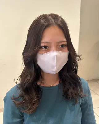セミロング カラー MODE K's eau松下仁美のヘアスタイル