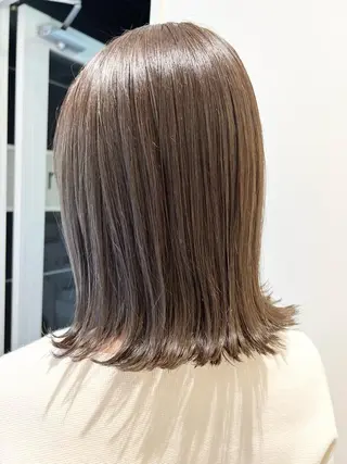 ミディアム カラー ヘアアレンジ 韓国レイヤー🖤🤍 /うえのゆずのヘアスタイル