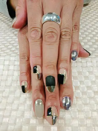 ネイル みー shakushiroのネイルデザイン