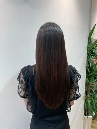 ロング イチゴ森下所属・🌟髪質 改善🌟のヘアスタイル