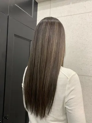 ロング カラー レイヤー ハイトーン 暖色⭐︎KANAKOのヘアスタイル