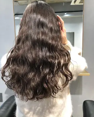 ロング パーマ 【arc】Ruri コテ巻き風パーマのヘアスタイル