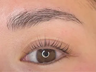 マツエク・マツパ アイブロウ felim 塚口店所属・松元 綾のマツエク・マツパデザイン