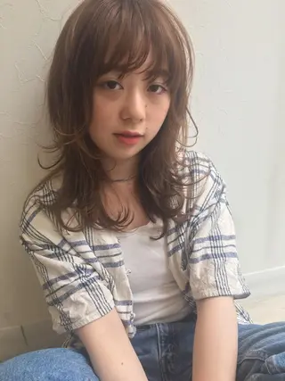 セミロング カラー nakahara madokaのヘアスタイル