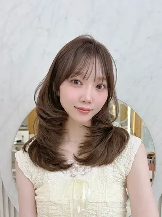 セミロング oto🤍×美髪× ゆるふわレイヤーのヘアスタイル