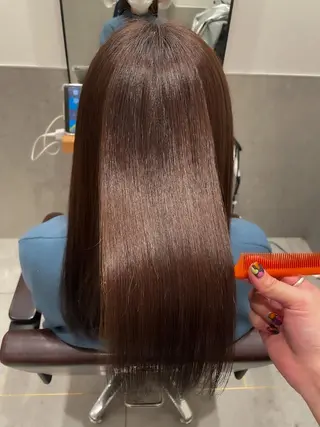 ミディアム カラー ヘアアレンジ アイブロウ ミニボブ/ブリーチ 🌈MISATOのヘアスタイル