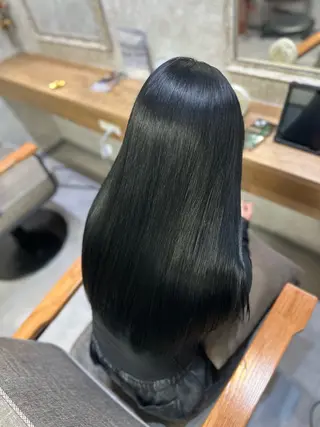 セミロング 髪質改善/縮毛矯正/ 艶髪/根本和也のヘアスタイル