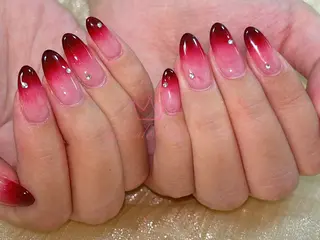 ネイル ネイルサロンエクラ 🫧Shizukaのネイルデザイン