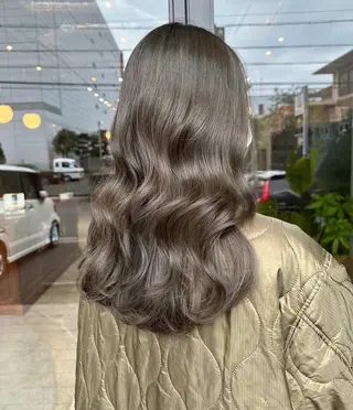 ロング ブリーチなし/ 透明感カラー/松沢のヘアスタイル