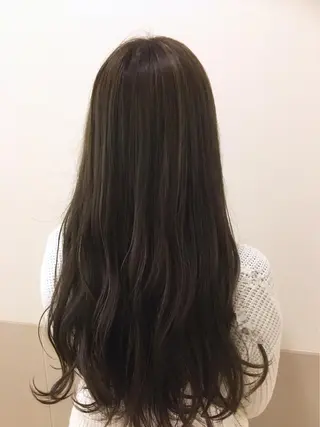 ロング ブリーチなしダブル/ レイヤーカット 小棹のヘアスタイル