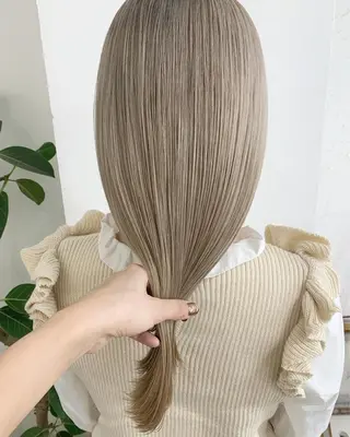 ロング カラー 渋谷ブリーチカラー 韓国ヘアyuikoのヘアスタイル