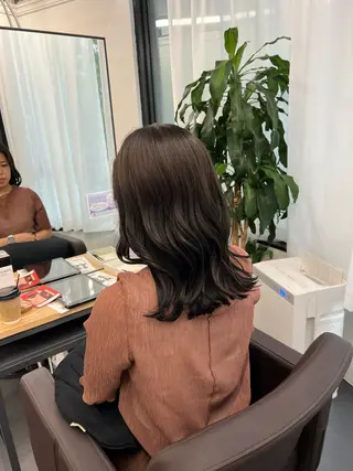ミディアム カラー ヘアアレンジ モリ ナツルのヘアスタイル