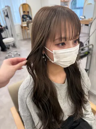 ロング カラー orente  omotesando所属・kato himariのヘアスタイル