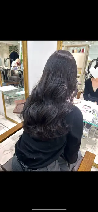 ロング カラー ヘアアレンジ 透明感カラー ai🫧🪞のヘアスタイル